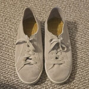 Dolce Vita Cream and Tan Sneakers with Low-Top Design